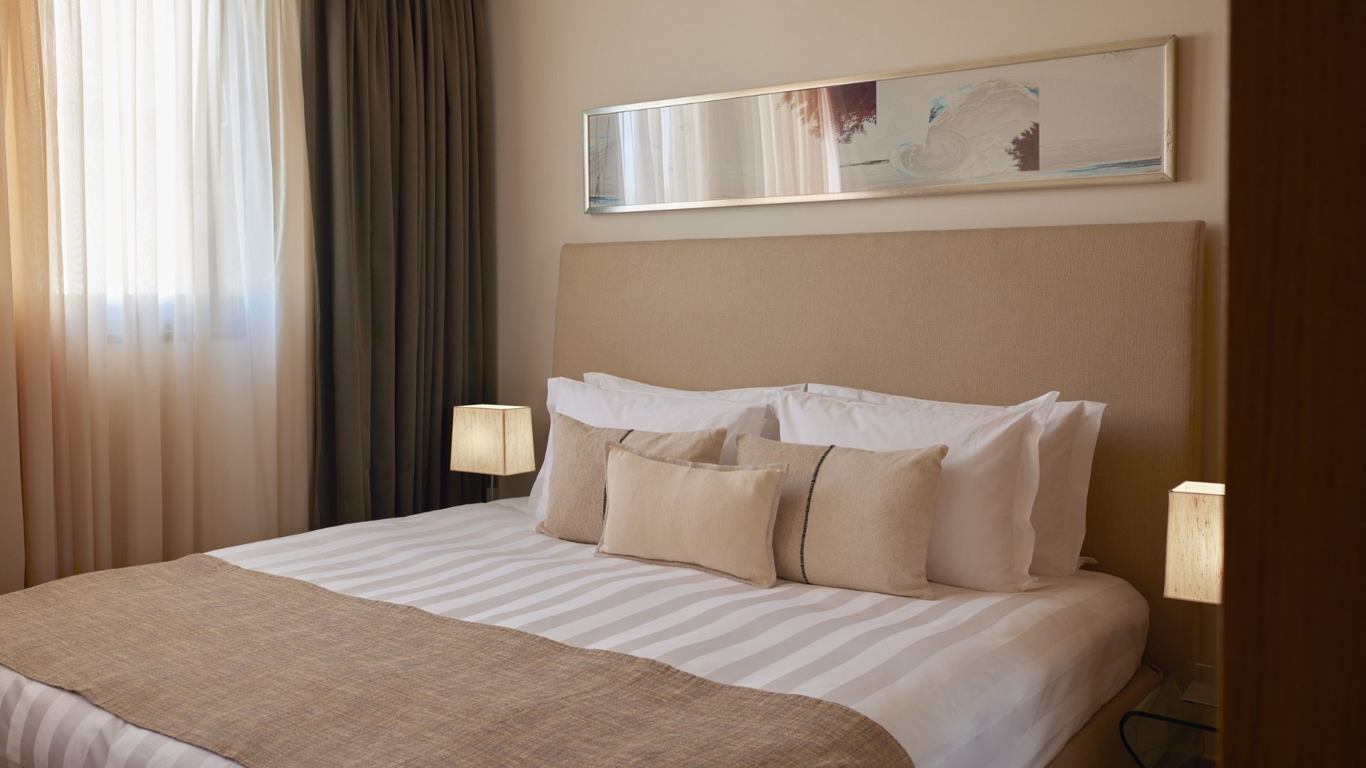 Hotel bed