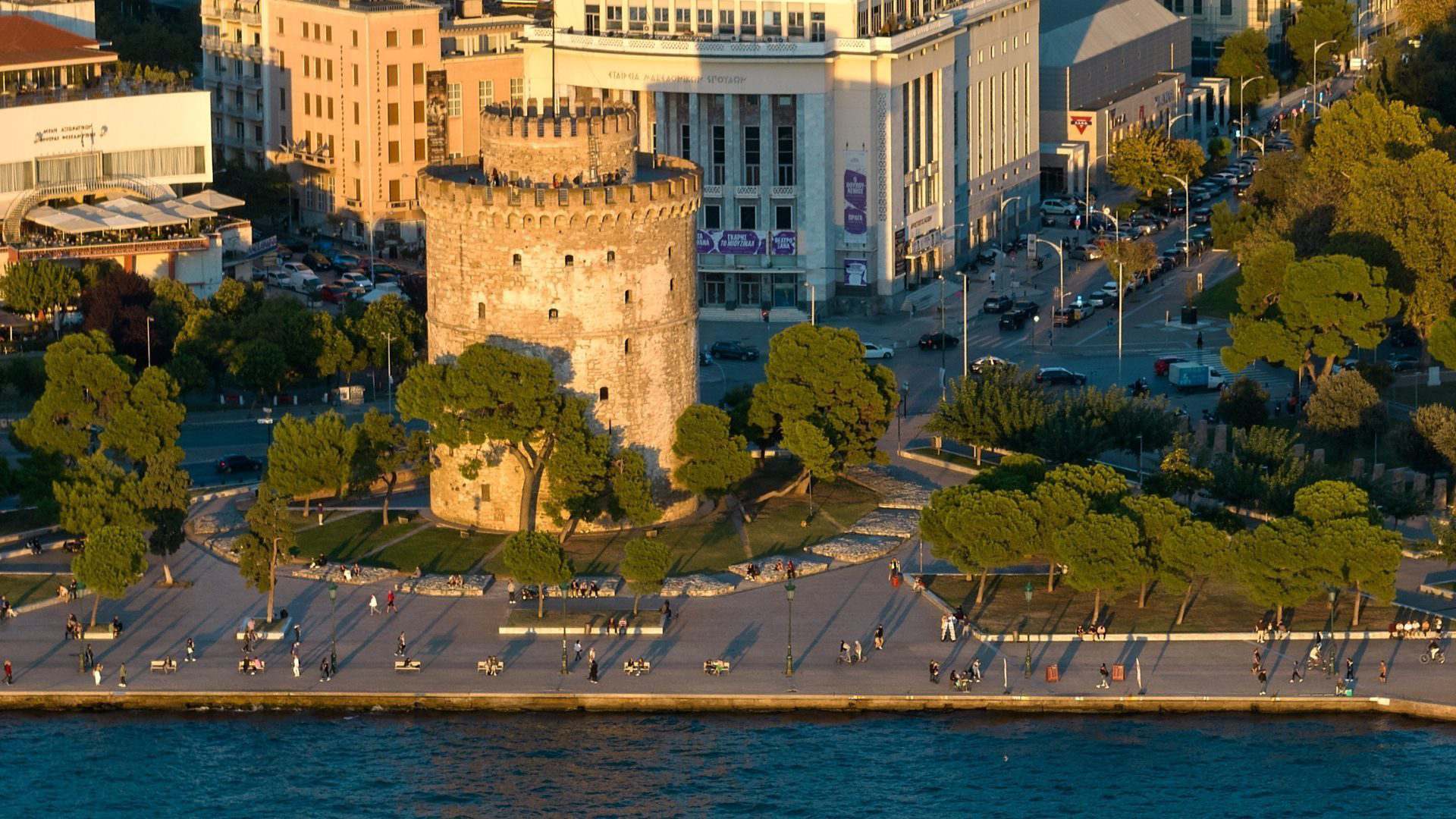 A panomaric view of the White Tower of Thessaloniki